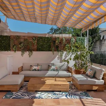 Encantadora Casa En El Casco Antiguo De Hébergement de vacances Marbellac