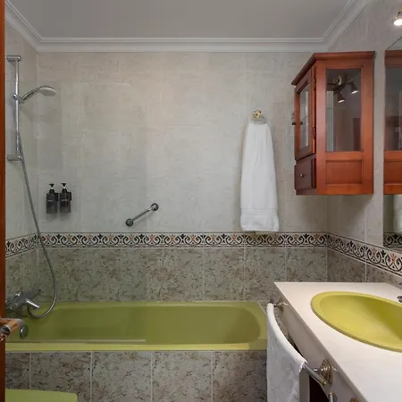 Encantadora Casa En El Casco Antiguo De * Marbellac