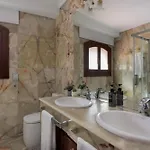 Encantadora Casa En El Casco Antiguo De