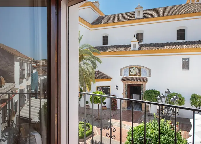 Encantadora Casa En El Casco Antiguo De Hébergement de vacances Marbellac